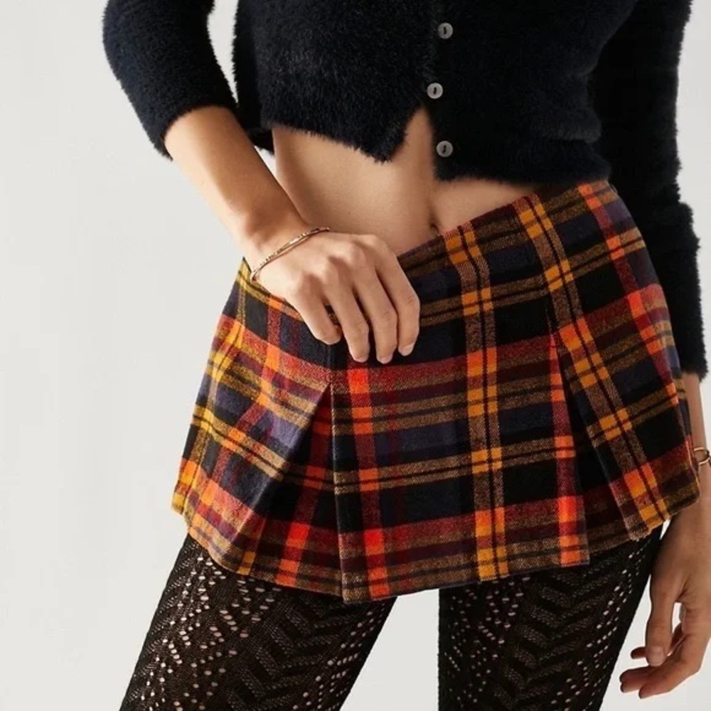 NWOT FREE PEOPLE SOMEDAY PLAID MINI SKORT SIZE 8